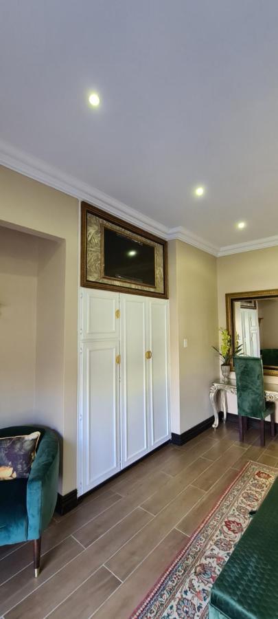 Villa Grande Luxury Accommodation Велком Екстериор снимка